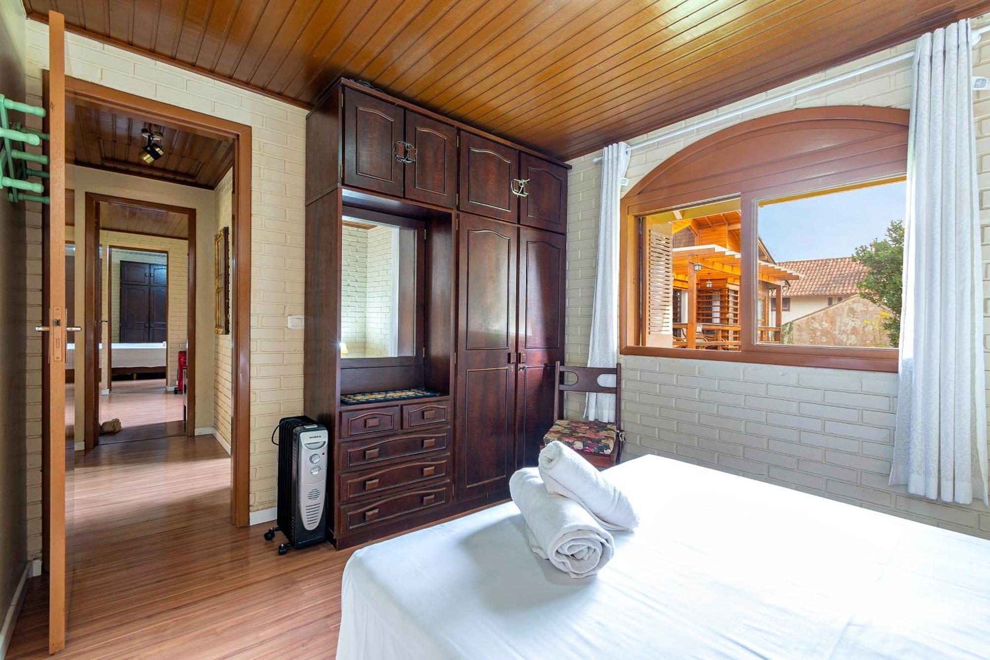 Linda Casa 5 Quartos No Lago Negro Villa Gramado Bagian luar foto